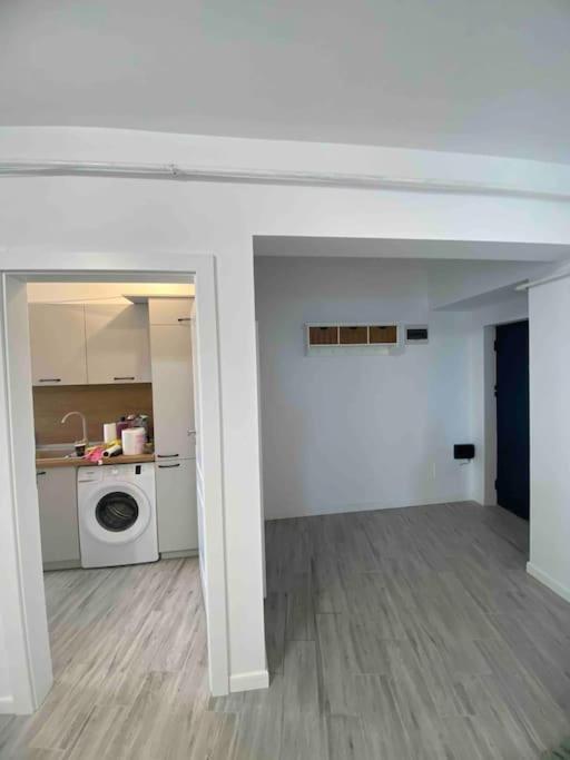 Zamca 08 Apartment Suceava Bagian luar foto